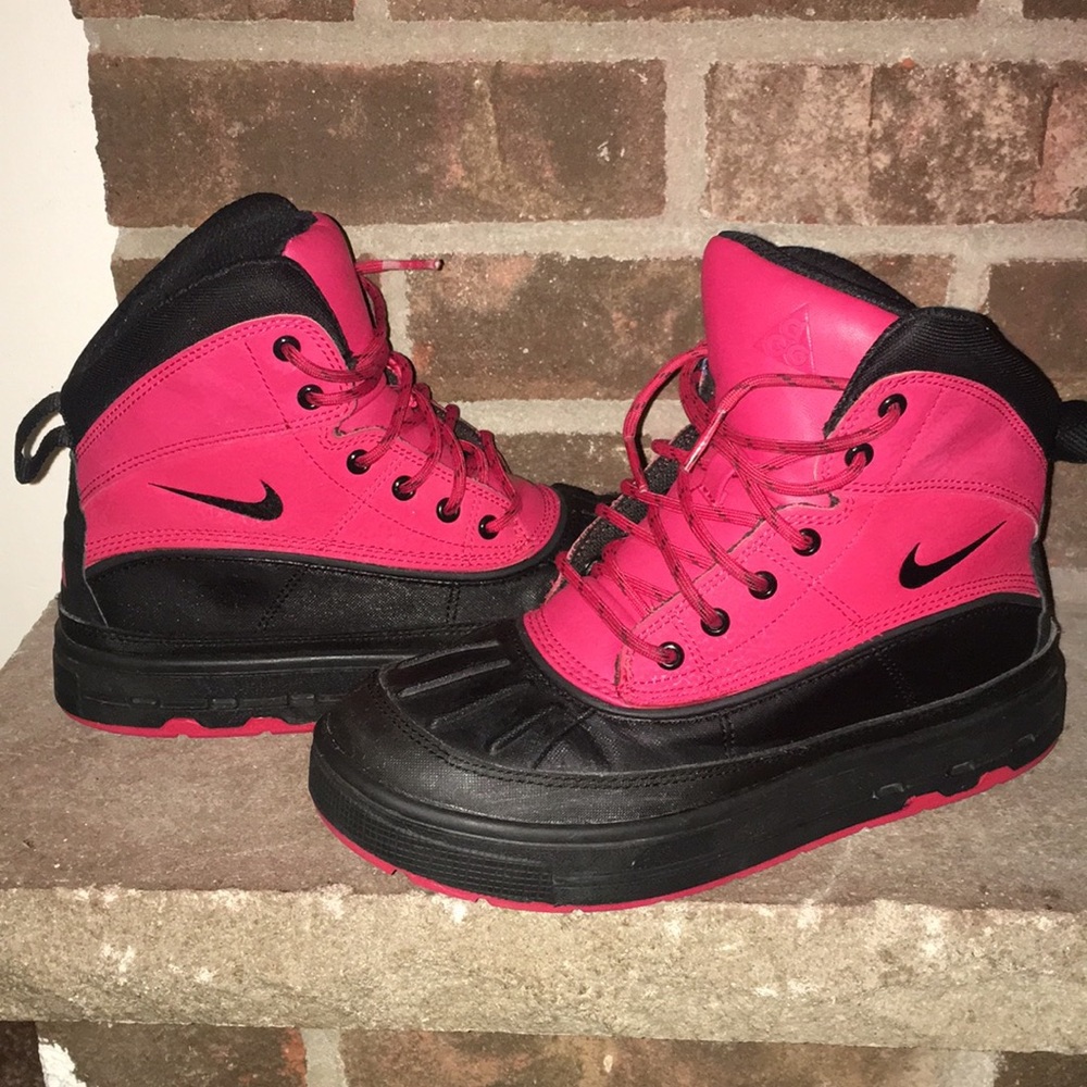 Nike Boots
